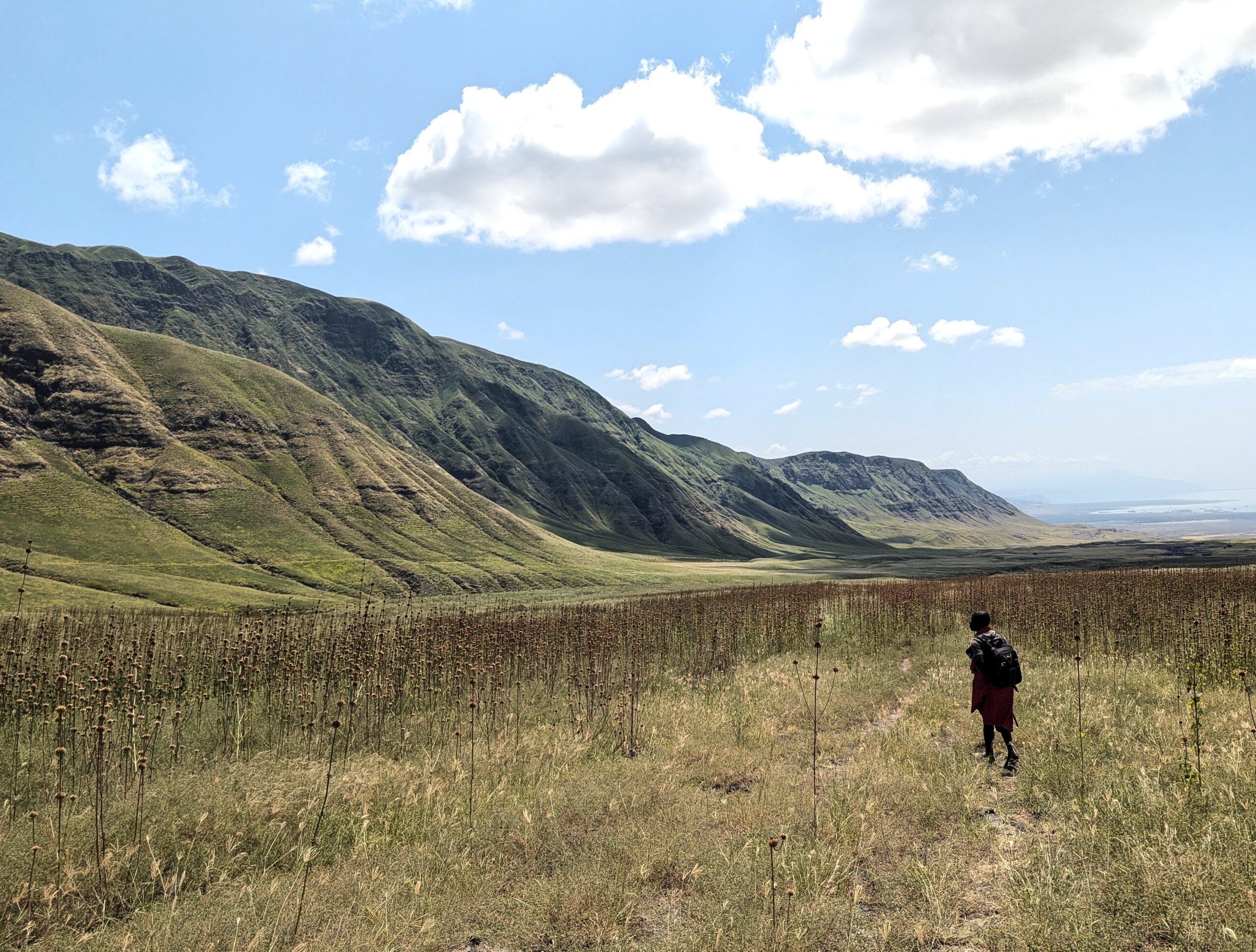Wandeling Maasai in Tanzania langs de Great Rift Valley